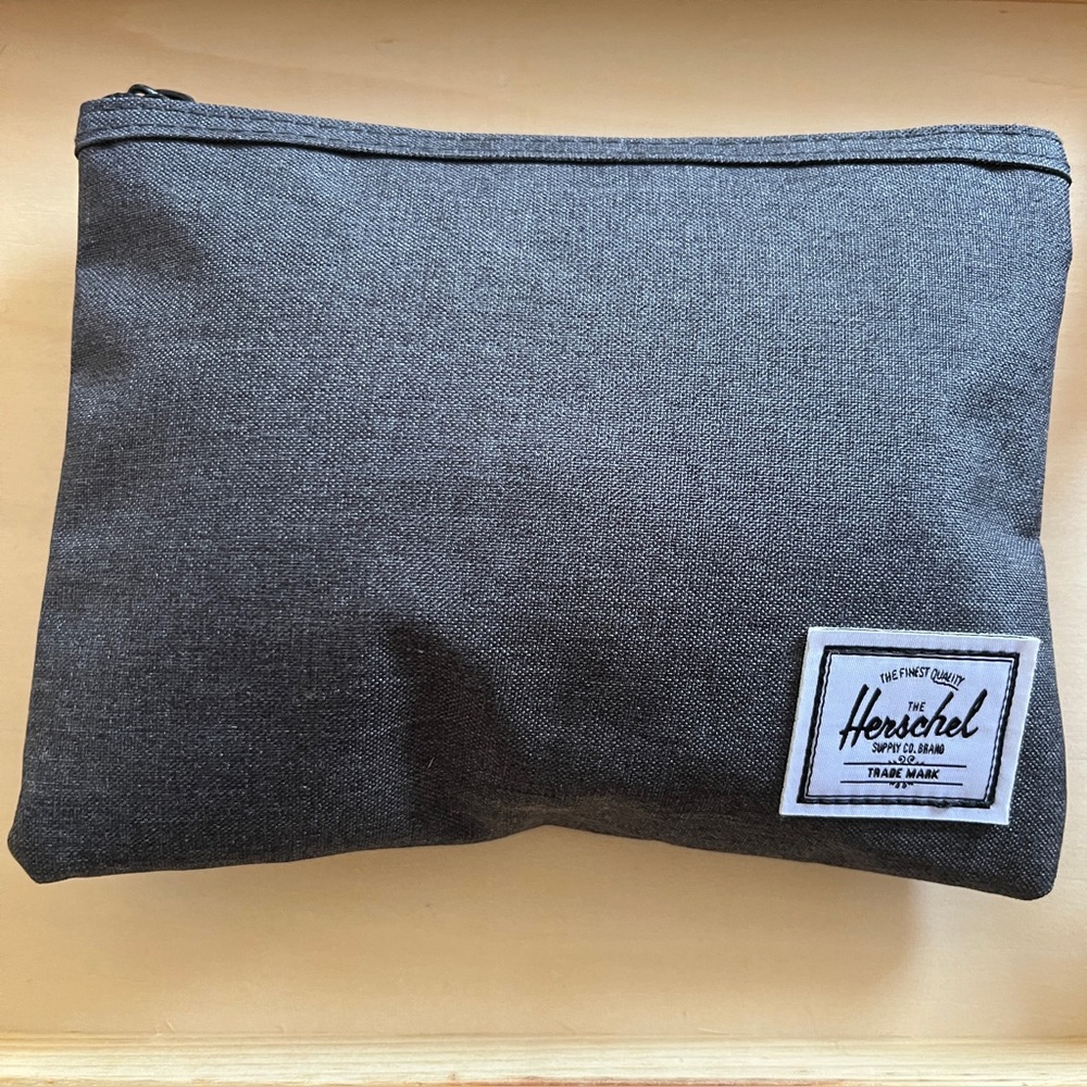 Herschel travel toiletry storage bag